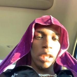 Meet your Posher, Poppy